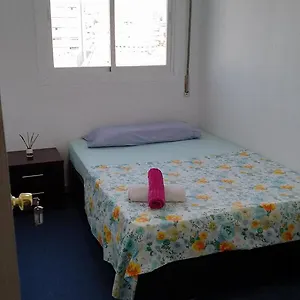 Homestay Privada Preciosa Grande Privada Centro Y Cerca De La Playa Wi-fi, Malaga
